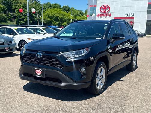 Midnight Black Metallic 2021 Toyota RAV4 Hybrid XLE