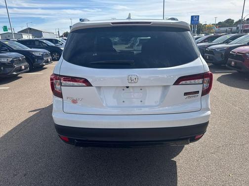 2022 Honda Pilot AWD TrailSport