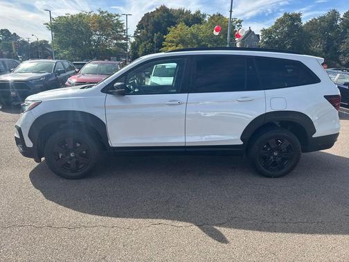 2022 Honda Pilot AWD TrailSport