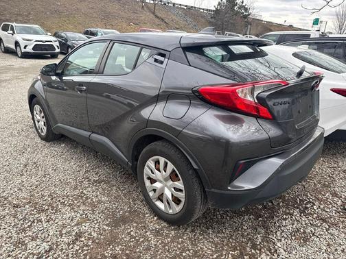 2021 Toyota C-HR LE