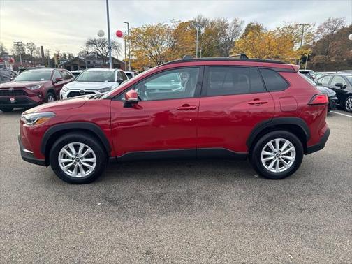 2023 Toyota Corolla Cross LE