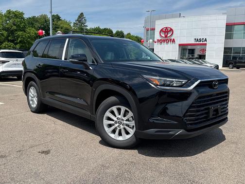 Midnight Black Metallic 2026 Toyota Grand Highlander XLE