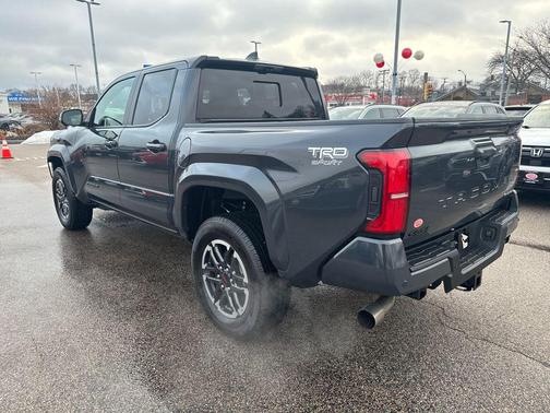 2025 Toyota Tacoma Hybrid TRD Sport