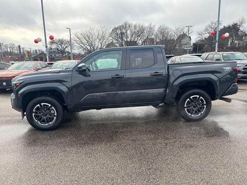 2025 Toyota Tacoma Hybrid TRD Sport