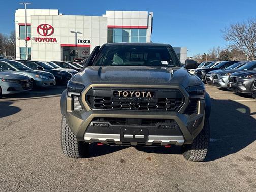 2026 Toyota Tacoma Hybrid Trailhunter