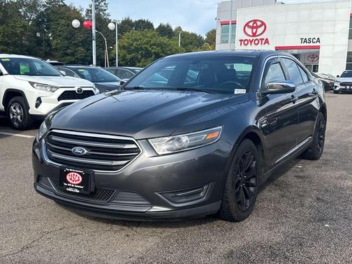 2015 Ford Taurus Limited