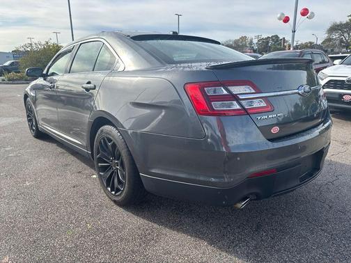 2015 Ford Taurus Limited
