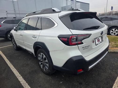 2023 Subaru Outback Touring XT