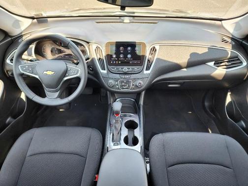 2022 Chevrolet Malibu RS