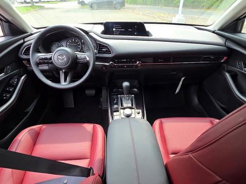 2025 Mazda CX-30 2.5 S Carbon Edition
