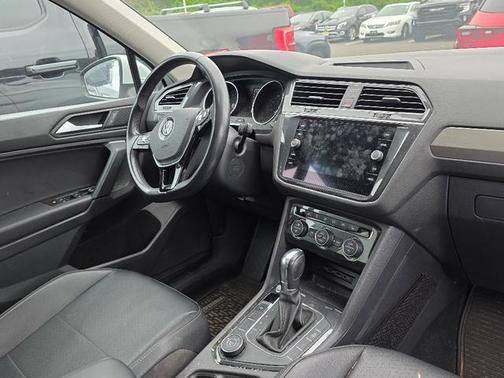 2019 Volkswagen Tiguan 2.0T SE