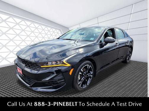 2022 Kia K5 GT-Line
