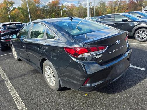 2019 Hyundai SONATA SE