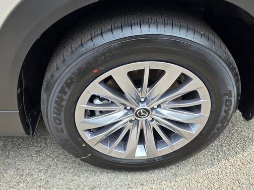 2025 Mazda CX-90 PHEV Preferred Package