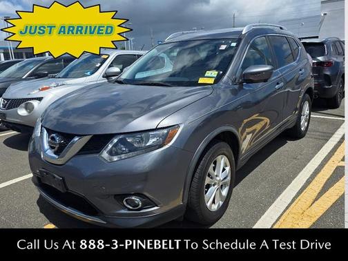 2016 Nissan Rogue SV