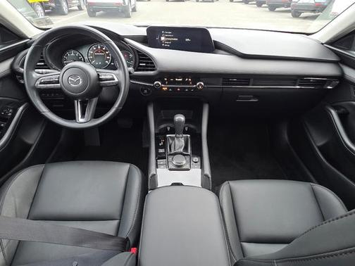 2023 Mazda Mazda3 FWD w/Preferred Package