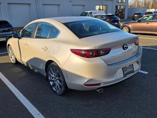 2023 Mazda Mazda3 FWD w/Preferred Package