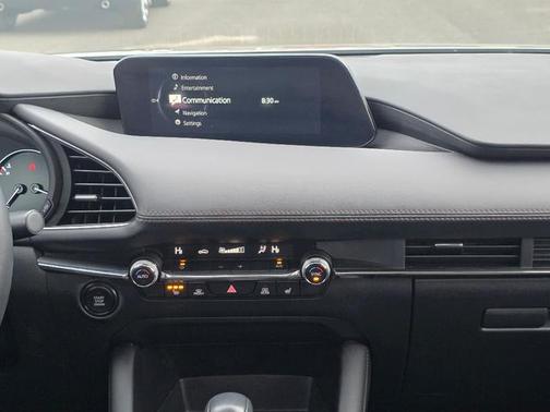 2023 Mazda Mazda3 FWD w/Preferred Package