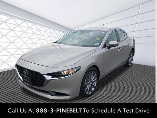 2023 Mazda Mazda3 FWD w/Preferred Package