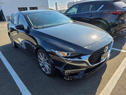 2022 Mazda Mazda3 FWD w/Preferred Package