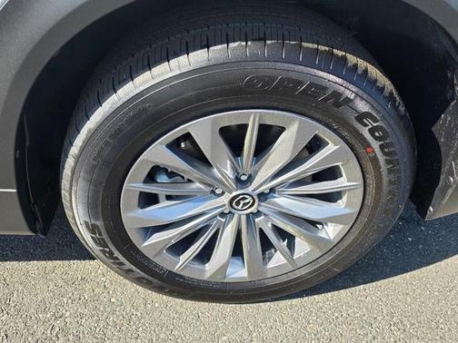 2025 Mazda CX-90 3.3 Turbo Select Package