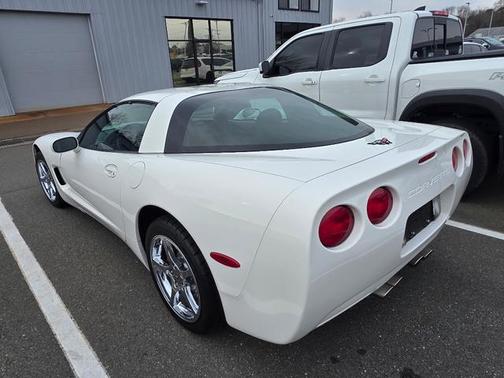 2002 Chevrolet Corvette Base