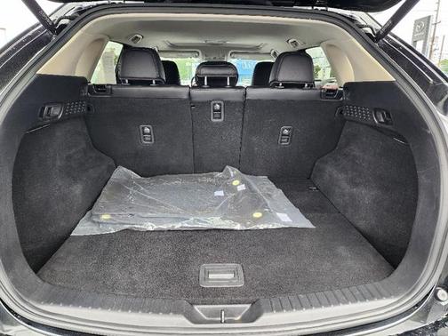 2022 Mazda CX-5 2.5 S Preferred Package