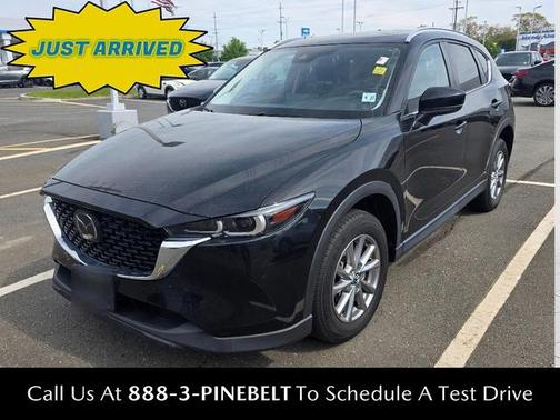 2022 Mazda CX-5 2.5 S Preferred Package