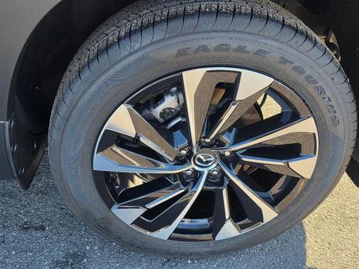 2026 Mazda CX-50 Premium Plus