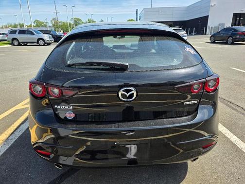 2023 Mazda Mazda3 FWD w/Preferred Package