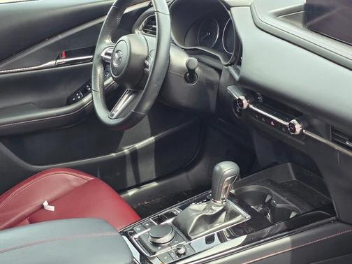 2022 Mazda CX-30 2.5 S Carbon Edition