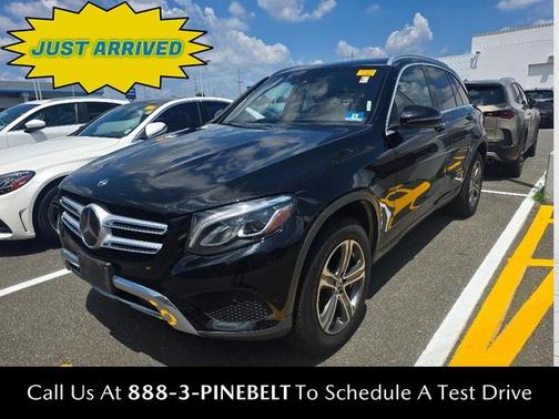 2018 Mercedes-Benz GLC 300 Base 4MATIC