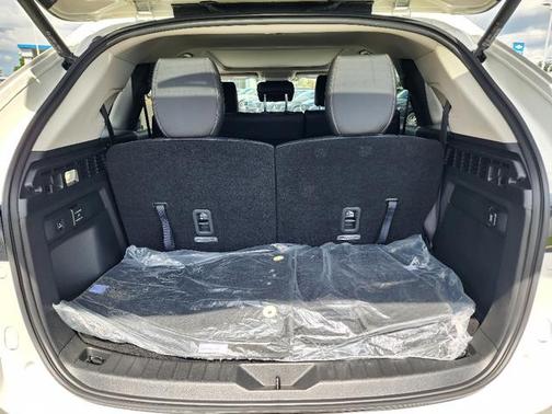2025 Mazda CX-90 Premium