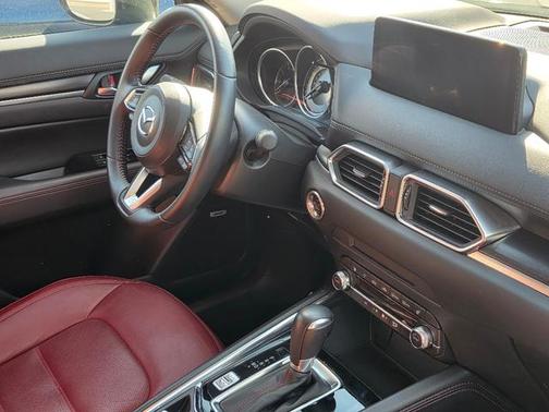 2024 Mazda CX-5 Carbon Edition