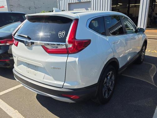 White 2018 Honda CR-V EX