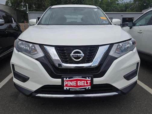 Glacier White 2017 Nissan Rogue S