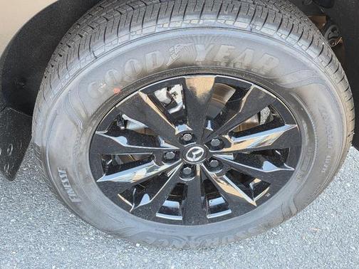 2025 Mazda CX-50 2.5 S Preferred Package