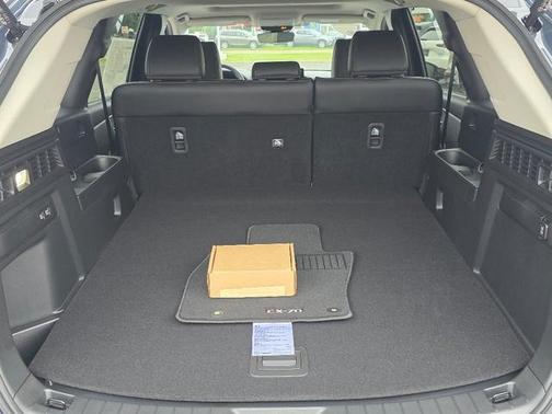2025 Mazda CX-70 3.3 Turbo Premium Package