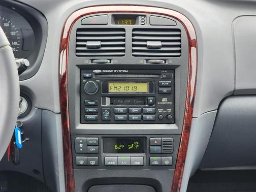2004 Kia Optima EX