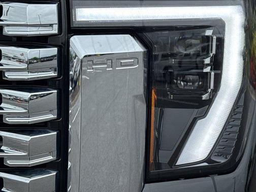 2024 GMC Sierra 2500 Denali