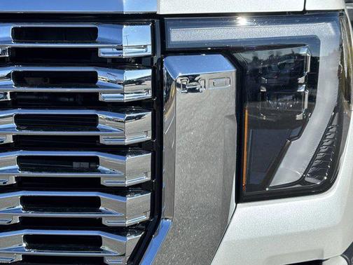 2025 GMC Sierra 2500 Denali