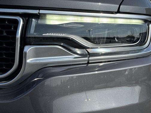 2022 Jeep Wagoneer Series III 4x2