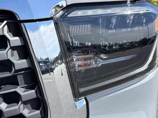 Cement 2021 Toyota Tundra SR5