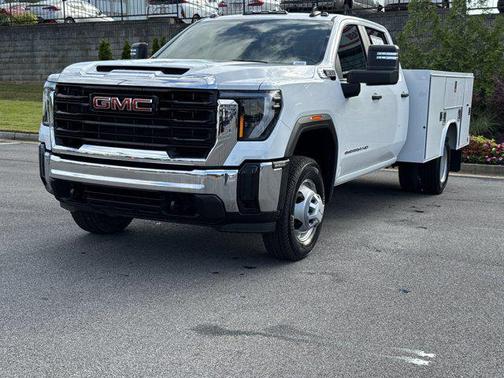 2025 GMC Sierra 3500 Base