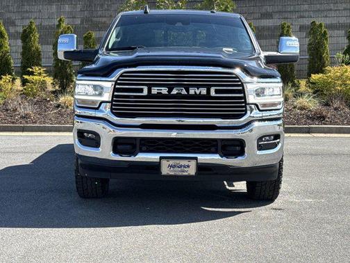 2023 RAM 3500 Laramie Crew Cab 4x4 8' Box