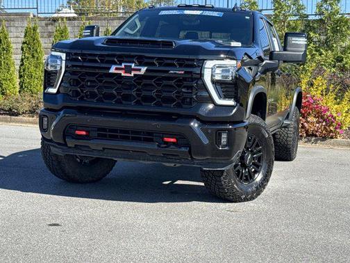 2025 Chevrolet Silverado 2500 4WD Crew Cab Standard Bed ZR2