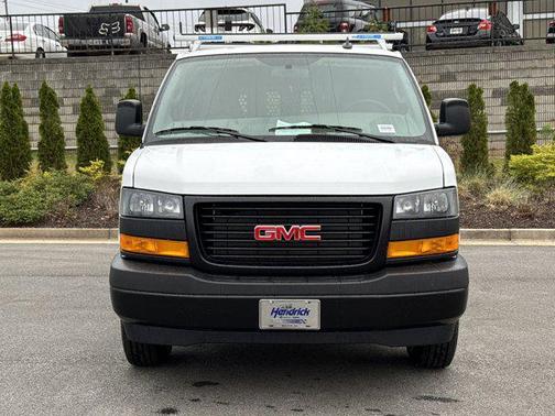 2025 GMC Savana 2500 Work Van
