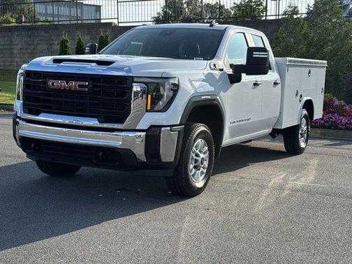 2025 GMC Sierra 2500 Base