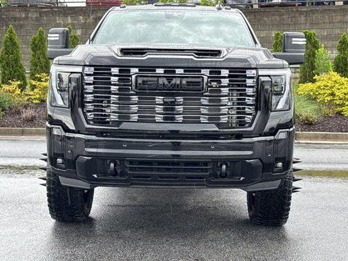 2025 GMC Sierra 3500 Denali