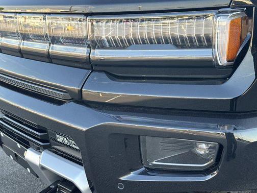 2025 GMC HUMMER EV SUV 2X